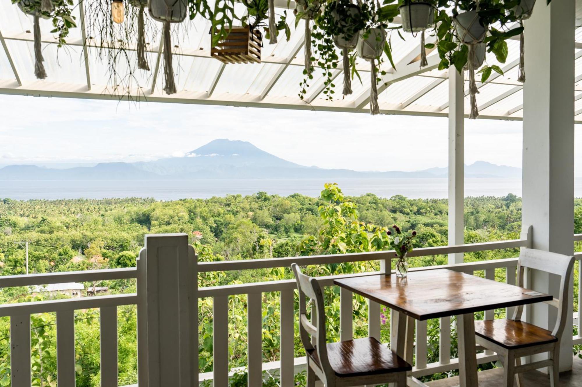 Mambo Hill Resort Ped 외부 사진